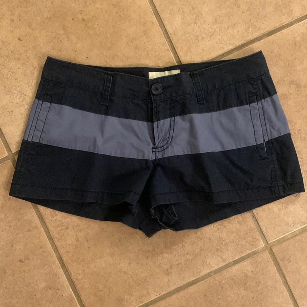 Women’s Old Navy short shorts